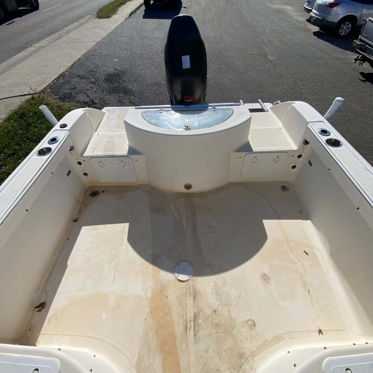Sea Fox 23′-3″ Walk Around – Hull + Trailer thumbnail