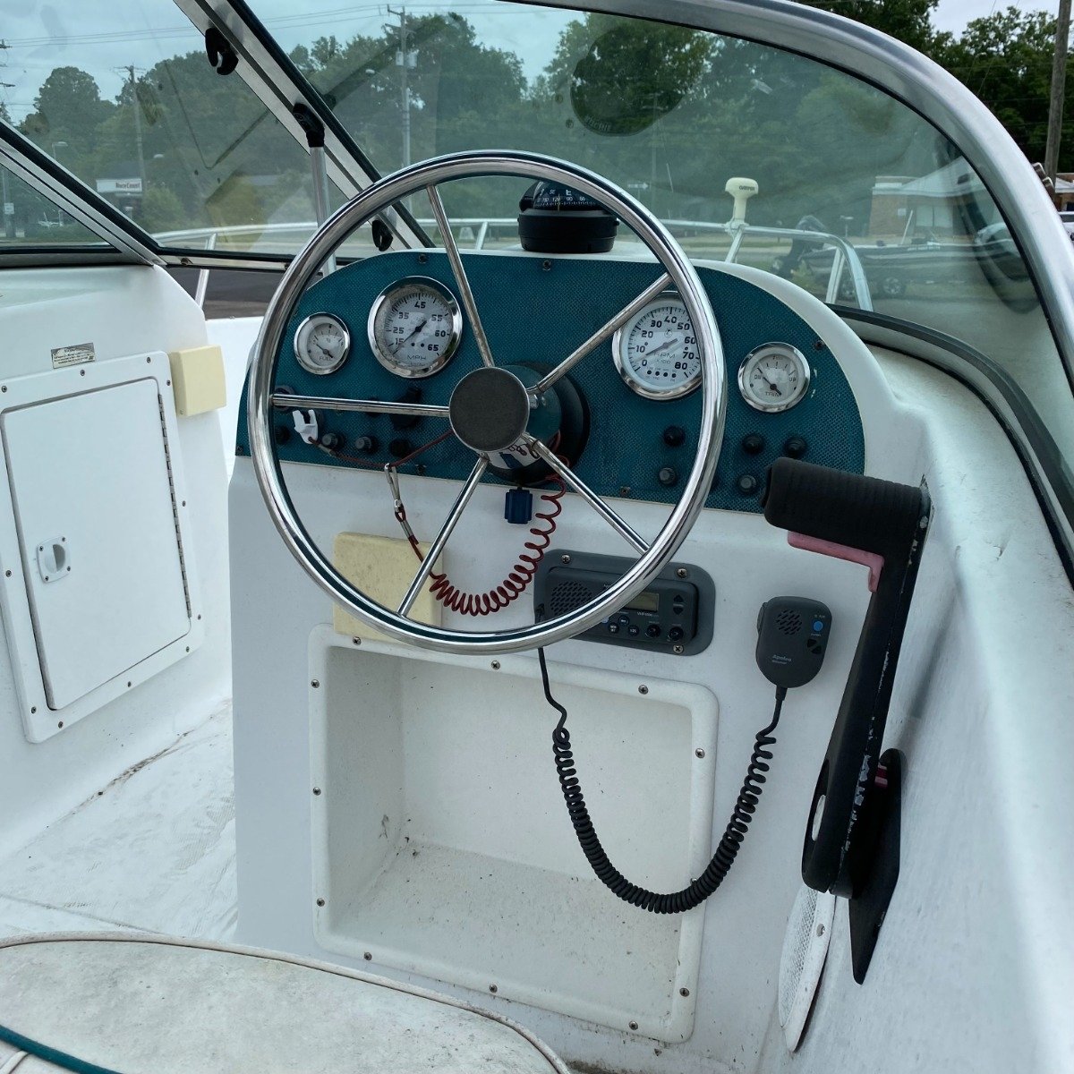 Sunbird 18′ Open Bow – Complete Rig thumbnail