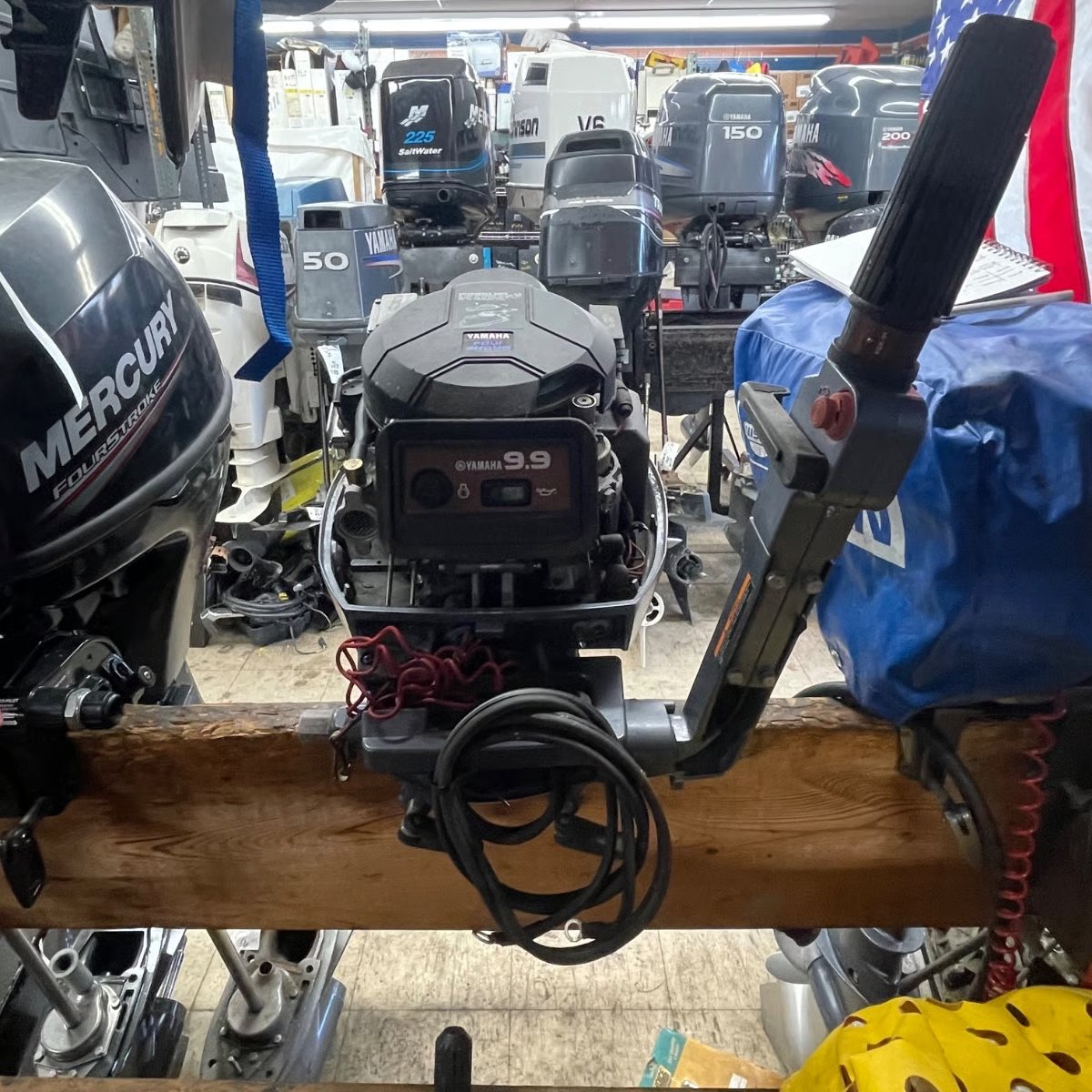 pre owned boat motors 03 Yamaha 4-Stroke 9.9HP 20″ High Thrust Tiller Motor thumbnail