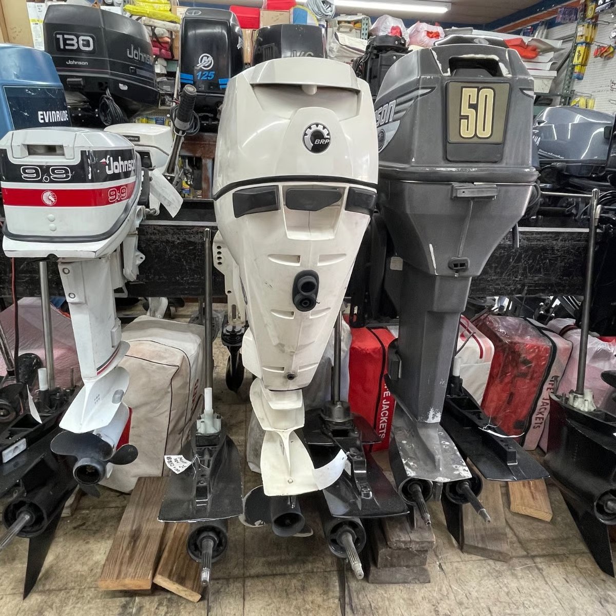 buy used outboard motor online 2010 Evinrude 25HP Etec Outboard Motor thumbnail