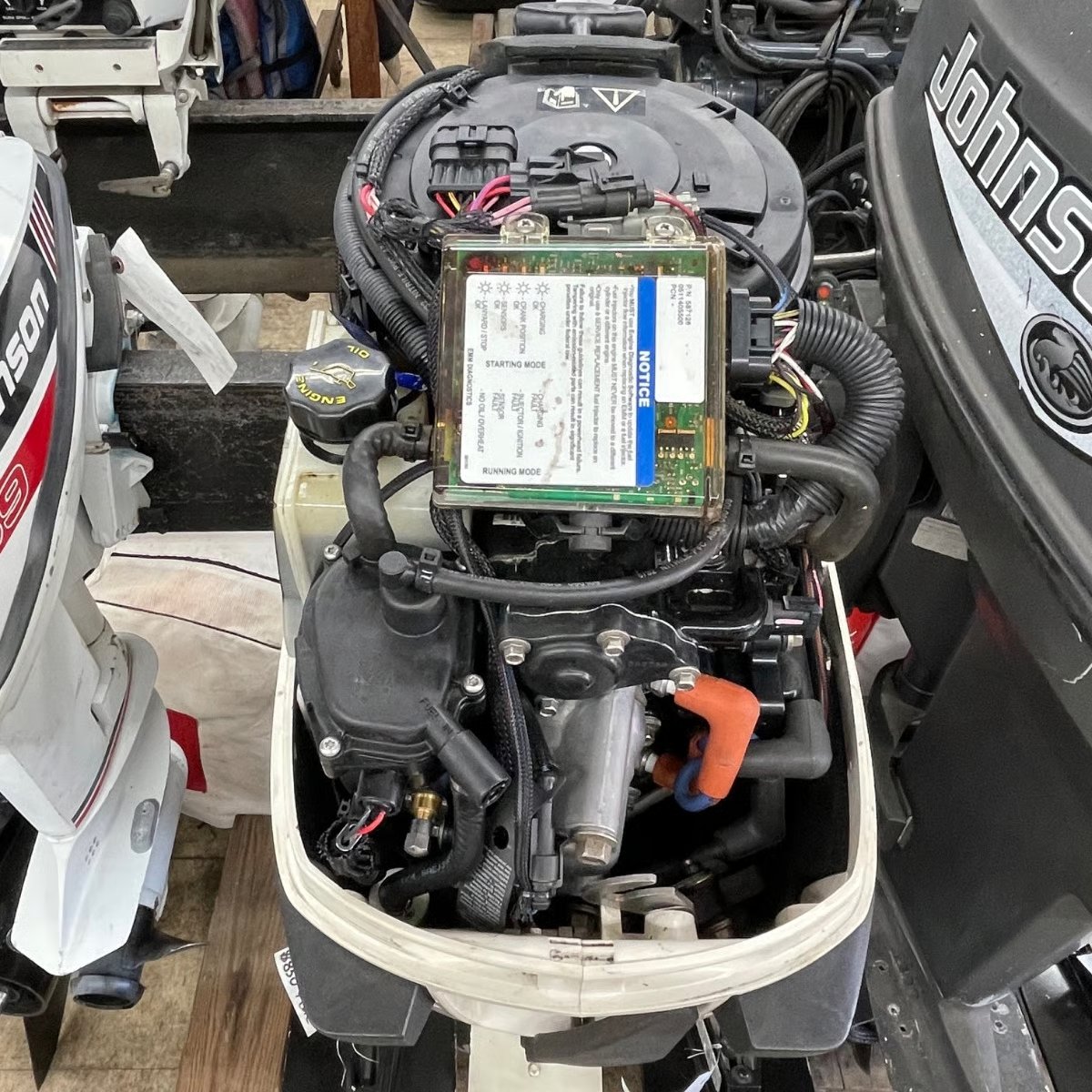 buy used outboard motor online 2010 Evinrude 25HP Etec Outboard Motor thumbnail
